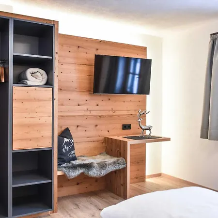 Bernhard Apartmán