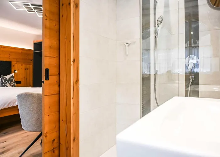 Bernhard Apartament *